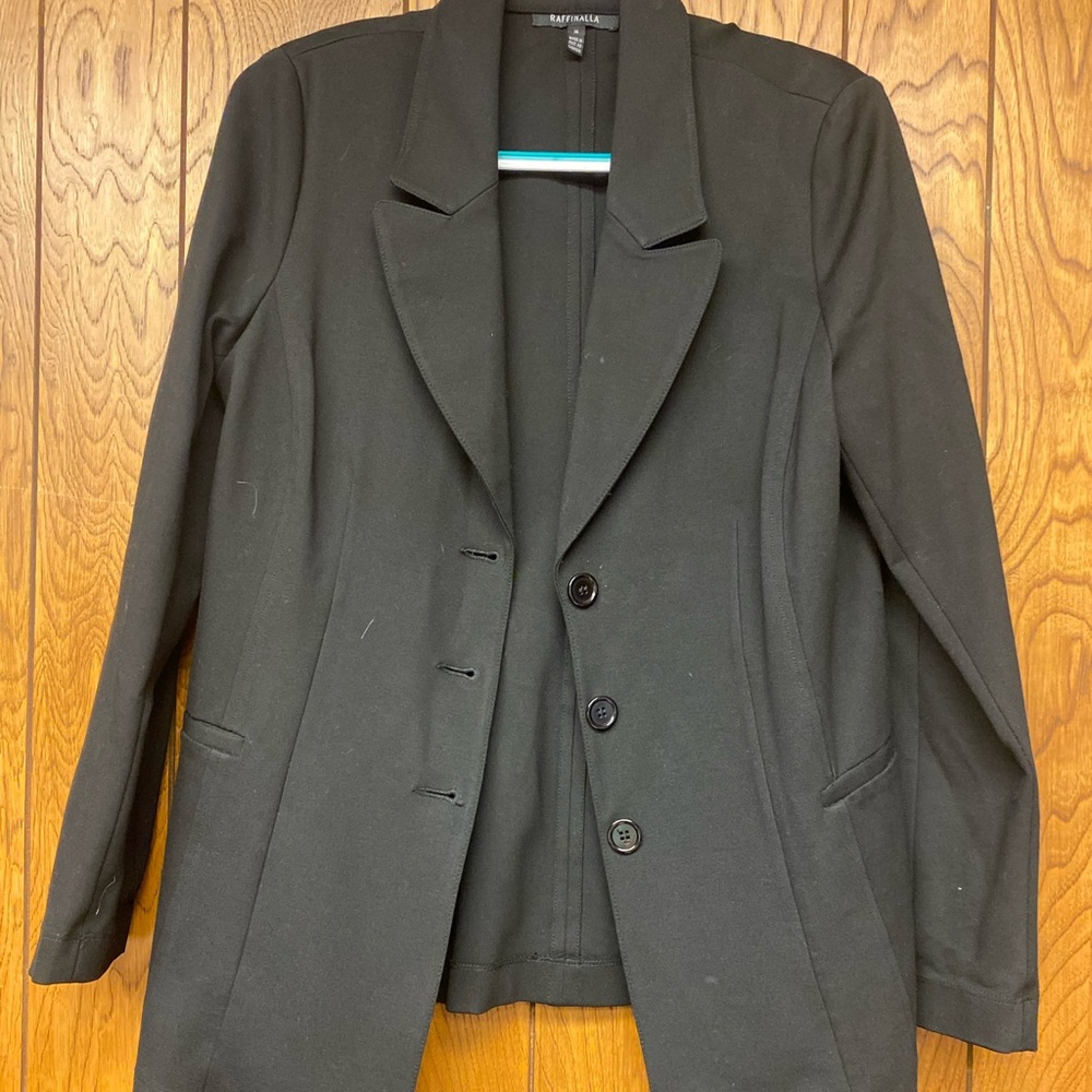 Women’s black jacket
